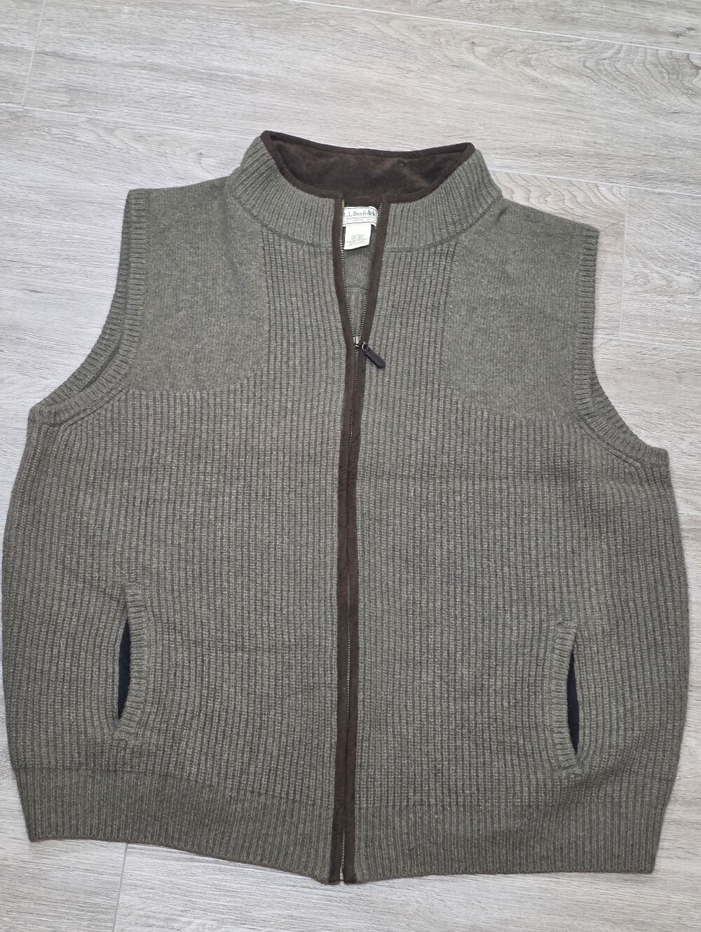 LL BEAN Waterfowl Sweater Vest Mens Sz XXL Reg 100% Merino Lambs Wool